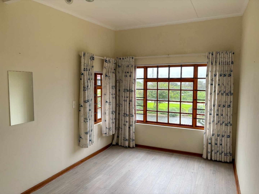 2 Bedroom Property for Sale in Stilbaai Wes Western Cape